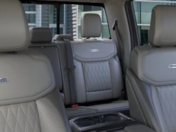Ford F-150 Platinum 4WD SuperCrew 5.5' Box 2025