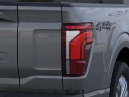 Ford F-150 Platinum 4WD SuperCrew 5.5' Box 2025