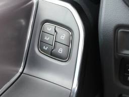 Ford F-150 Platinum 4WD SuperCrew 5.5' Box 2026