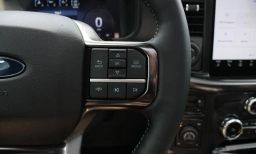 Ford F-150 Platinum 4WD SuperCrew 5.5' Box 2026