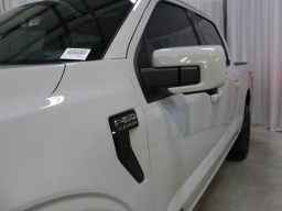 Ford F-150 Platinum 4WD SuperCrew 5.5' Box 2026