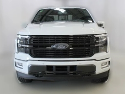 Ford F-150 Platinum 4WD SuperCrew 5.5' Box 2026