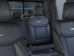 Ford F-150 Platinum 4WD SuperCrew 5.5' Box 2026