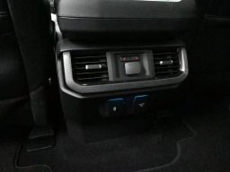 Ford F-150 Platinum 4WD SuperCrew 5.5' Box 2025