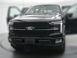 Ford F-150 Platinum 4WD SuperCrew 5.5' Box 2025