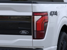 Ford F-150 Platinum 4WD SuperCrew 5.5' Box 2026