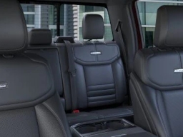 Ford F-150 Platinum 4WD SuperCrew 5.5' Box 2026