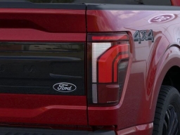 Ford F-150 Platinum 4WD SuperCrew 5.5' Box 2026