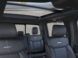 Ford F-150 Platinum 4WD SuperCrew 5.5' Box 2026