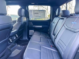 Ford F-150 Platinum 4WD SuperCrew 5.5' Box 2026