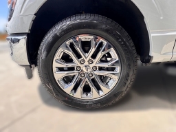 Ford F-150 XLT 4WD SuperCab 6.5' Box 2026