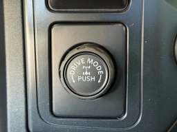 Ford F-150 XL 2WD Reg Cab 6.5' Box 2026