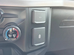 Ford F-150 XL 2WD Reg Cab 6.5' Box 2026