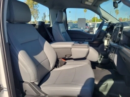 Ford F-150 XL 2WD Reg Cab 8' Box 2026