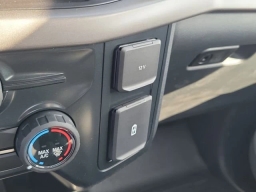 Ford F-150 XL 2WD Reg Cab 8' Box 2026