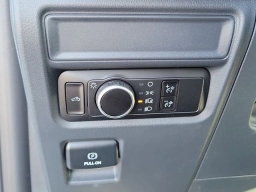 Ford F-150 XL 2WD Reg Cab 8' Box 2026