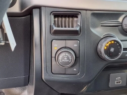 Ford F-150 XL 4WD Reg Cab 6.5' Box 2025