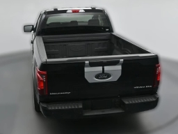 Ford F-150 XL 4WD Reg Cab 6.5' Box 2025
