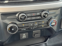 Ford F-150 XL 4WD Reg Cab 6.5' Box 2026