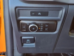 Ford F-150 XL 4WD Reg Cab 6.5' Box 2025