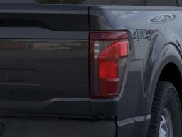 Ford F-150 XL 4WD Reg Cab 6.5' Box 2026
