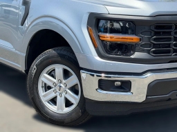 Ford F-150 XL 2WD Reg Cab 8' Box 2026