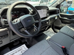 Ford F-150 XL 2WD Reg Cab 8' Box 2026