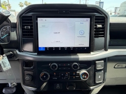 Ford F-150 XL 2WD Reg Cab 8' Box 2026