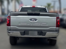 Ford F-150 XL 2WD Reg Cab 8' Box 2026