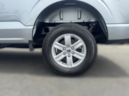 Ford F-150 XL 2WD Reg Cab 8' Box 2026