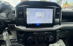 Ford F-150 XL 2WD Reg Cab 8' Box 2026