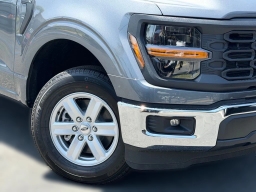Ford F-150 XL 2WD Reg Cab 8' Box 2026