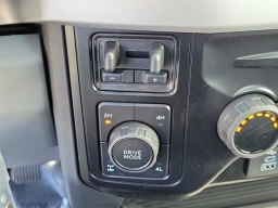 Ford Super Duty F-250 SRW XLT 4WD Reg Cab 8' Box 2026