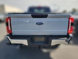 Ford Super Duty F-250 SRW XLT 4WD Reg Cab 8' Box 2026