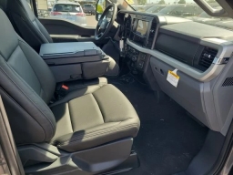 Ford Super Duty F-250 SRW XLT 4WD Reg Cab 8' Box 2026