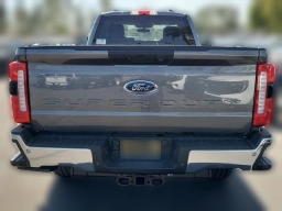 Ford Super Duty F-250 SRW XLT 4WD Reg Cab 8' Box 2026