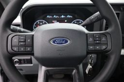 Ford Super Duty F-350 SRW XL 2WD Reg Cab 8' Box 2026