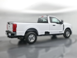 Ford Super Duty F-350 SRW XL 2WD Reg Cab 8' Box 2026