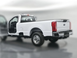 Ford Super Duty F-350 SRW XL 2WD Reg Cab 8' Box 2026