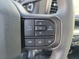Ford Super Duty F-350 SRW XL 2WD Reg Cab 8' Box 2025