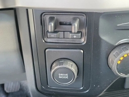 Ford Super Duty F-350 SRW XL 2WD Reg Cab 8' Box 2025