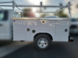 Ford Super Duty F-350 SRW XL 2WD Reg Cab 8' Box 2025