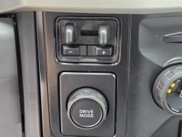 Ford Super Duty F-350 SRW XL 2WD Reg Cab 8' Box 2026