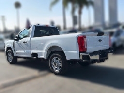 Ford Super Duty F-350 SRW XLT 2WD Reg Cab 8' Box 2026