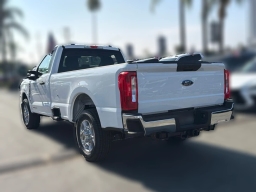 Ford Super Duty F-350 SRW XLT 2WD Reg Cab 8' Box 2026