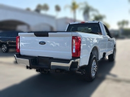 Ford Super Duty F-350 SRW XLT 2WD Reg Cab 8' Box 2026