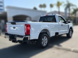 Ford Super Duty F-350 SRW XLT 2WD Reg Cab 8' Box 2026