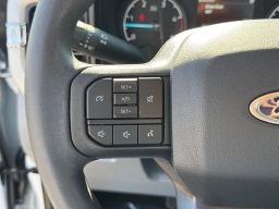 Ford Super Duty F-350 SRW XLT 2WD Reg Cab 8' Box 2026