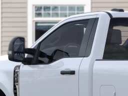 Ford Super Duty F-350 SRW XL 4WD Reg Cab 8' Box 2026