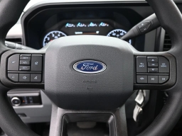Ford Super Duty F-350 SRW XL 4WD Reg Cab 8' Box 2026